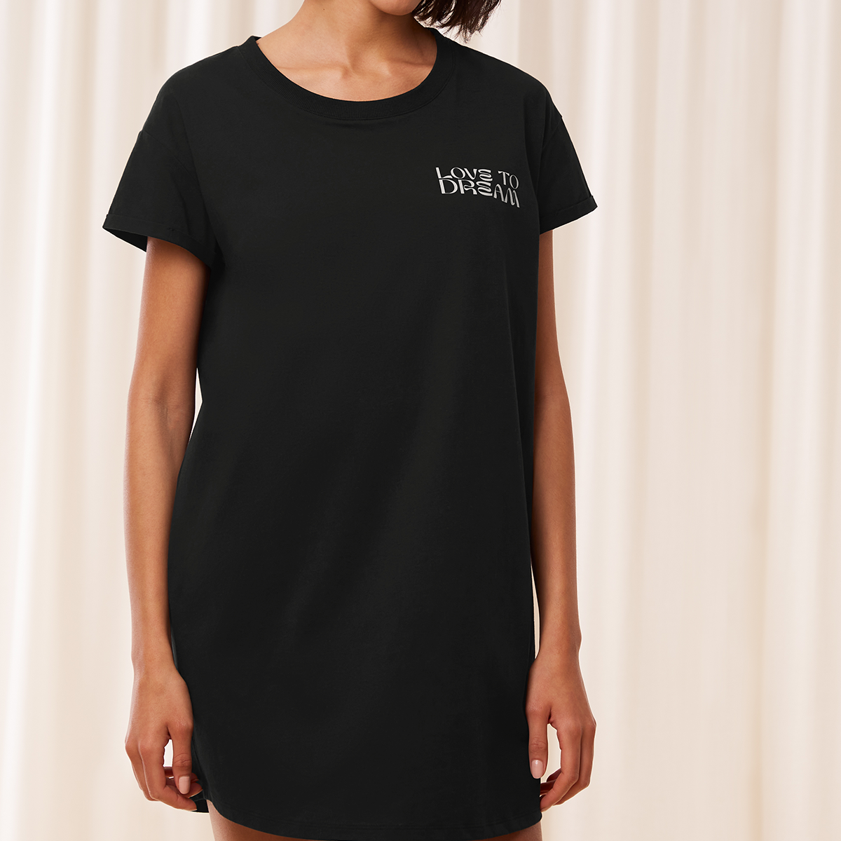 Triumph nattkjole, svart