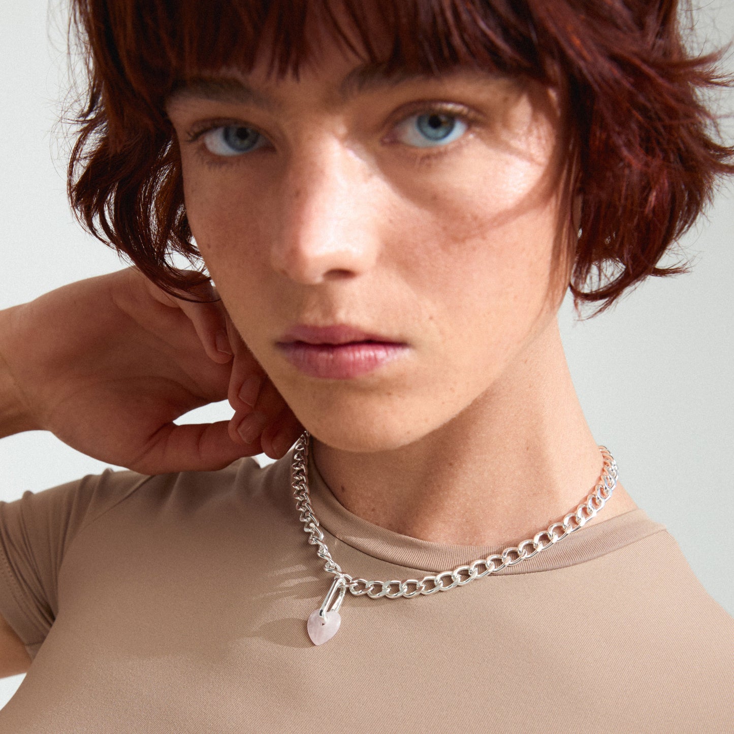 CHARM rosenkvarts hjerteanheng sølvbelagt