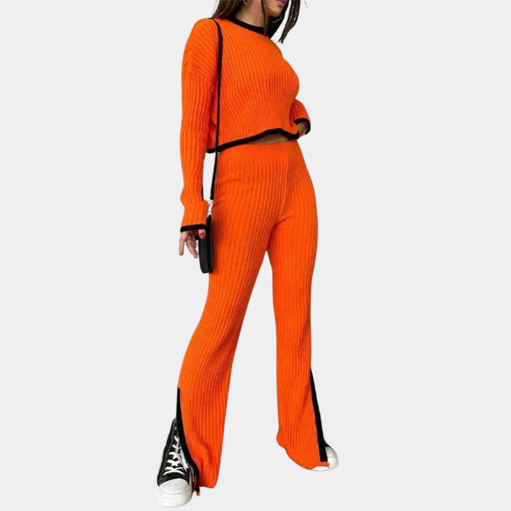 Elegant og komfortabelt to-delt strikkeantrekk for kvinner