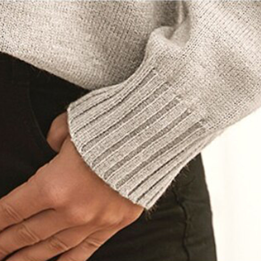 JOELLE - Uformell genser med V-hals