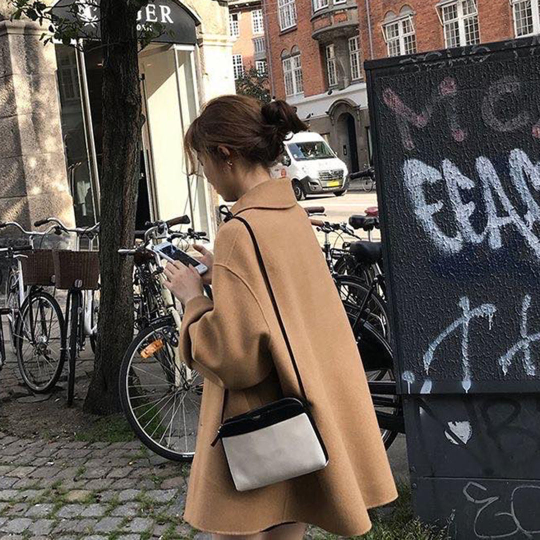 YESENIA - Elegant frakk til kvinner
