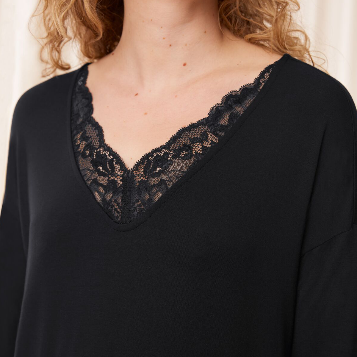 Triumph Timeless Sensuality nattkjole, svart