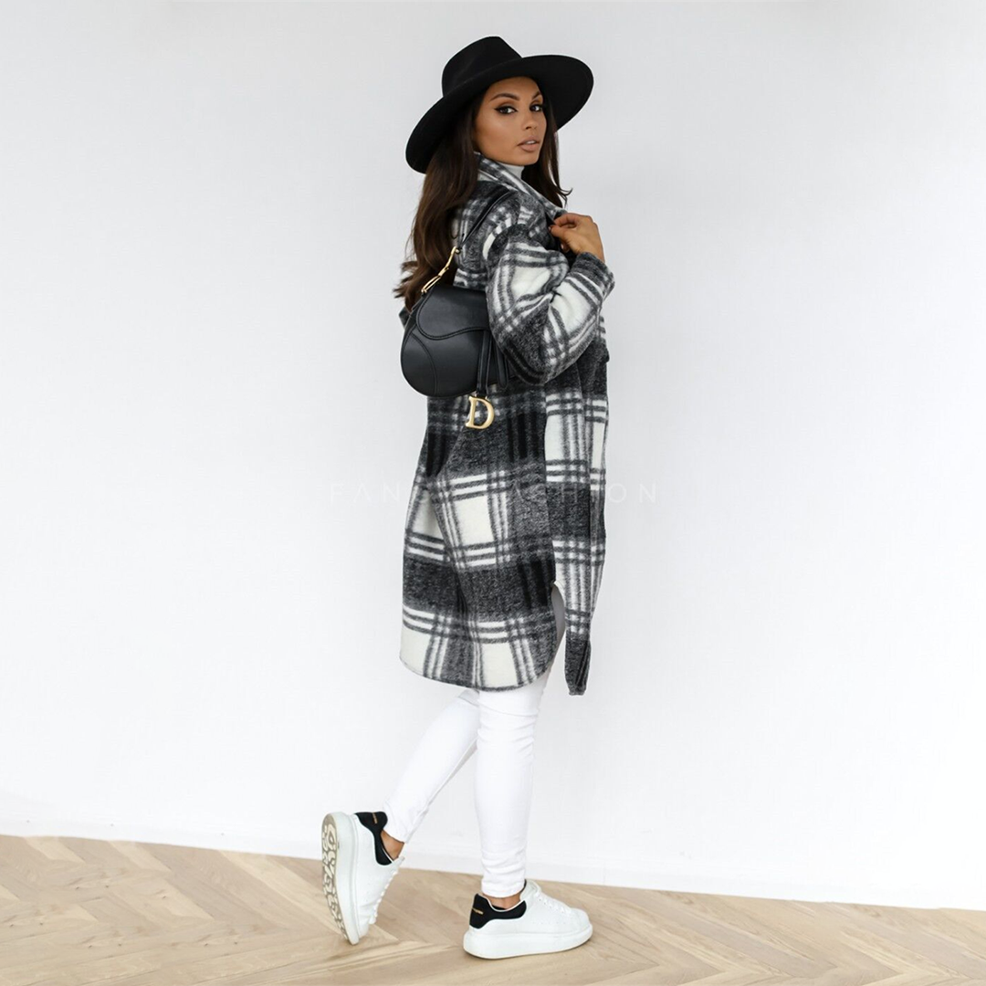 AOIFE - Rutete frakk for damer