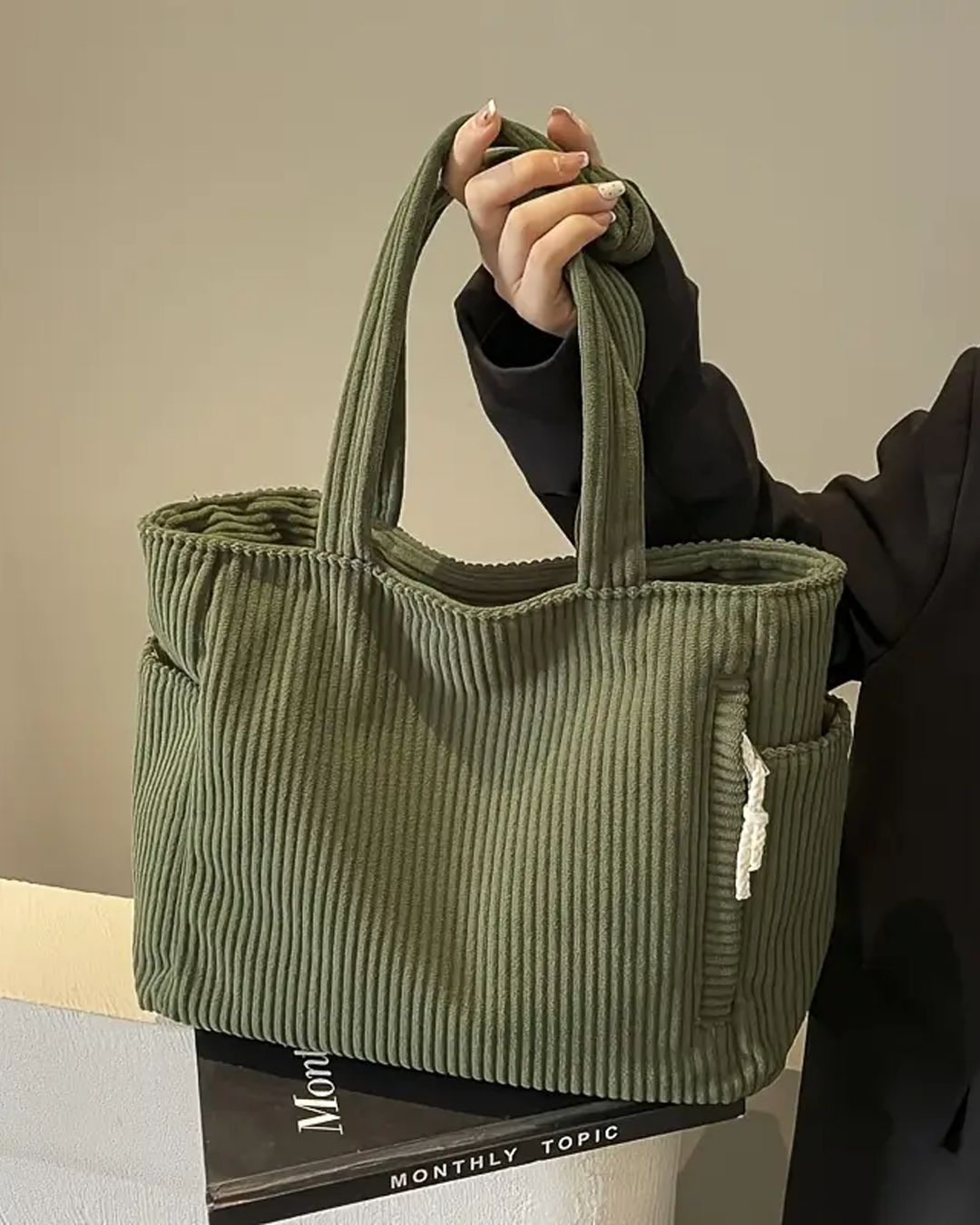 Tilda | Ribbete tote-bag med dekorativ snor