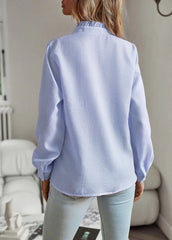Riviera Ruffle – Lett bluse med romantisk preg