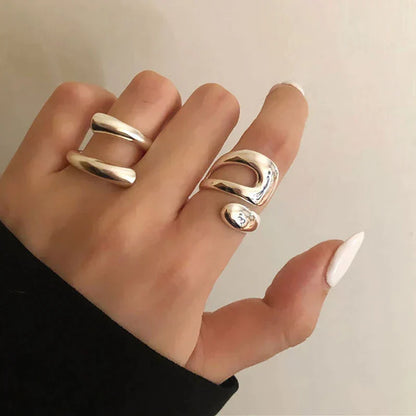 Elegant justerbar ring