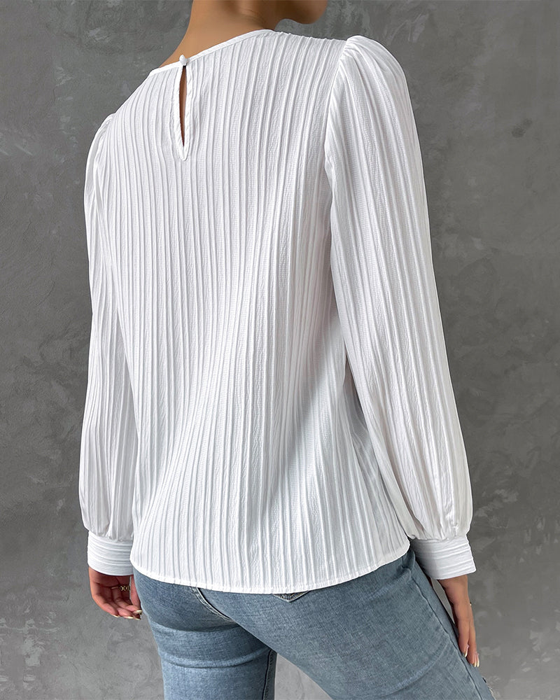 Mariale | Elegant Bluse med Plisserte Ermer