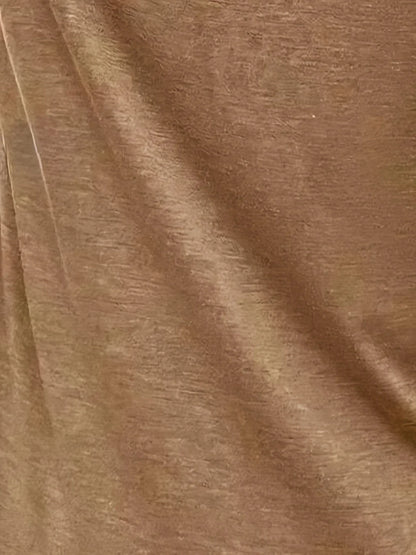 Analia - Uten ermer topp med V-hals og pustende materiale