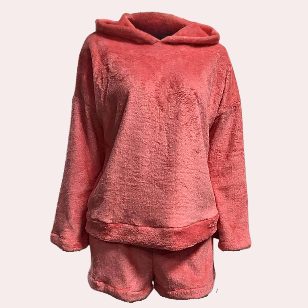 Behagelig og varmt pysjamassett for kvinner