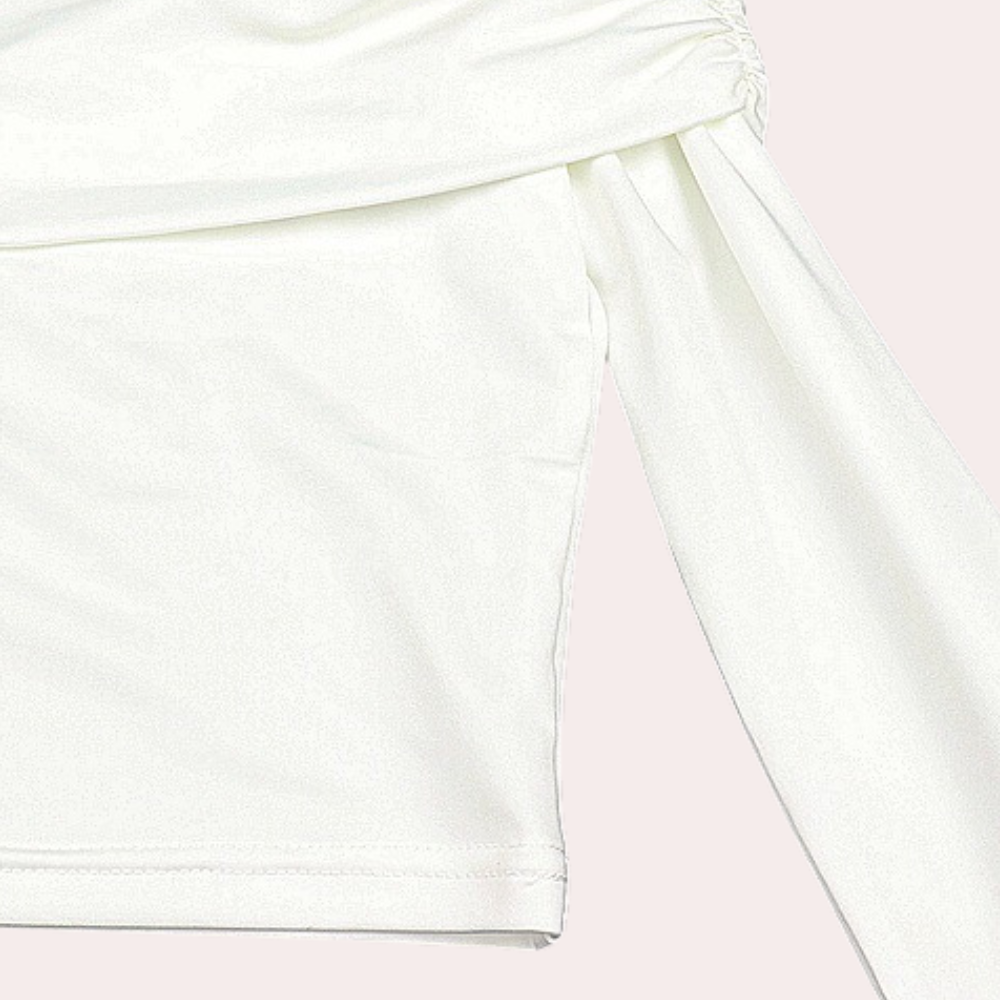 Sommerbluse med avdekkede skuldre for kvinner