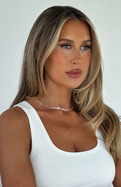 ALORA – Tennissett i gull med glitrende detaljer