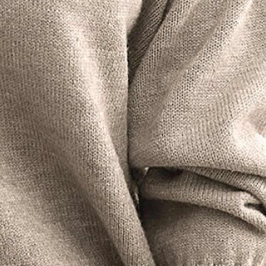 JOELLE - Uformell genser med V-hals