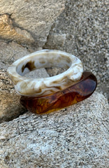 INES – Armbåndsett i karamellmarmor