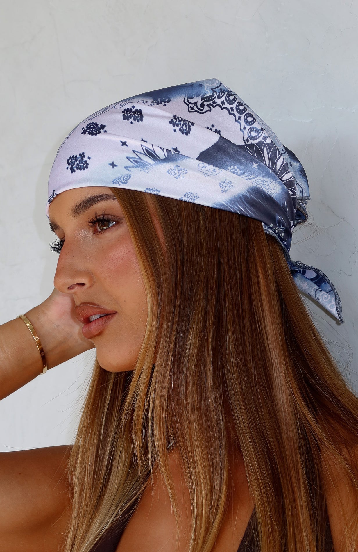 SIV – Skjerf i Thirteenth Dimension-print