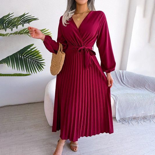 MONIQUE - Elegant plissert kjole