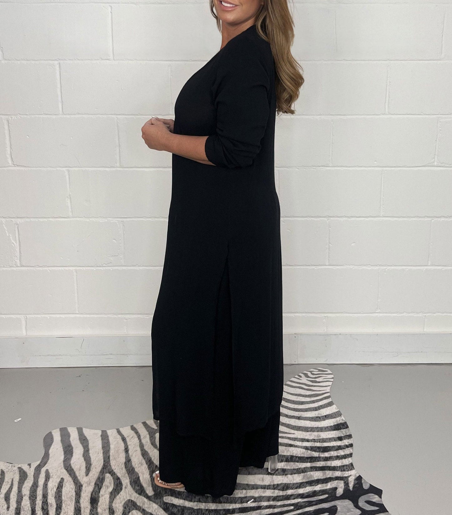 Alejandra - To-delt avslappet sett med V-hals