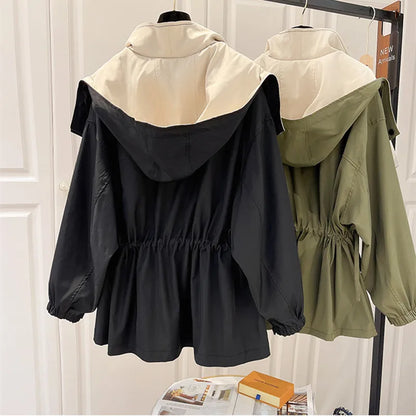 Leslie | Elegant trench-coat