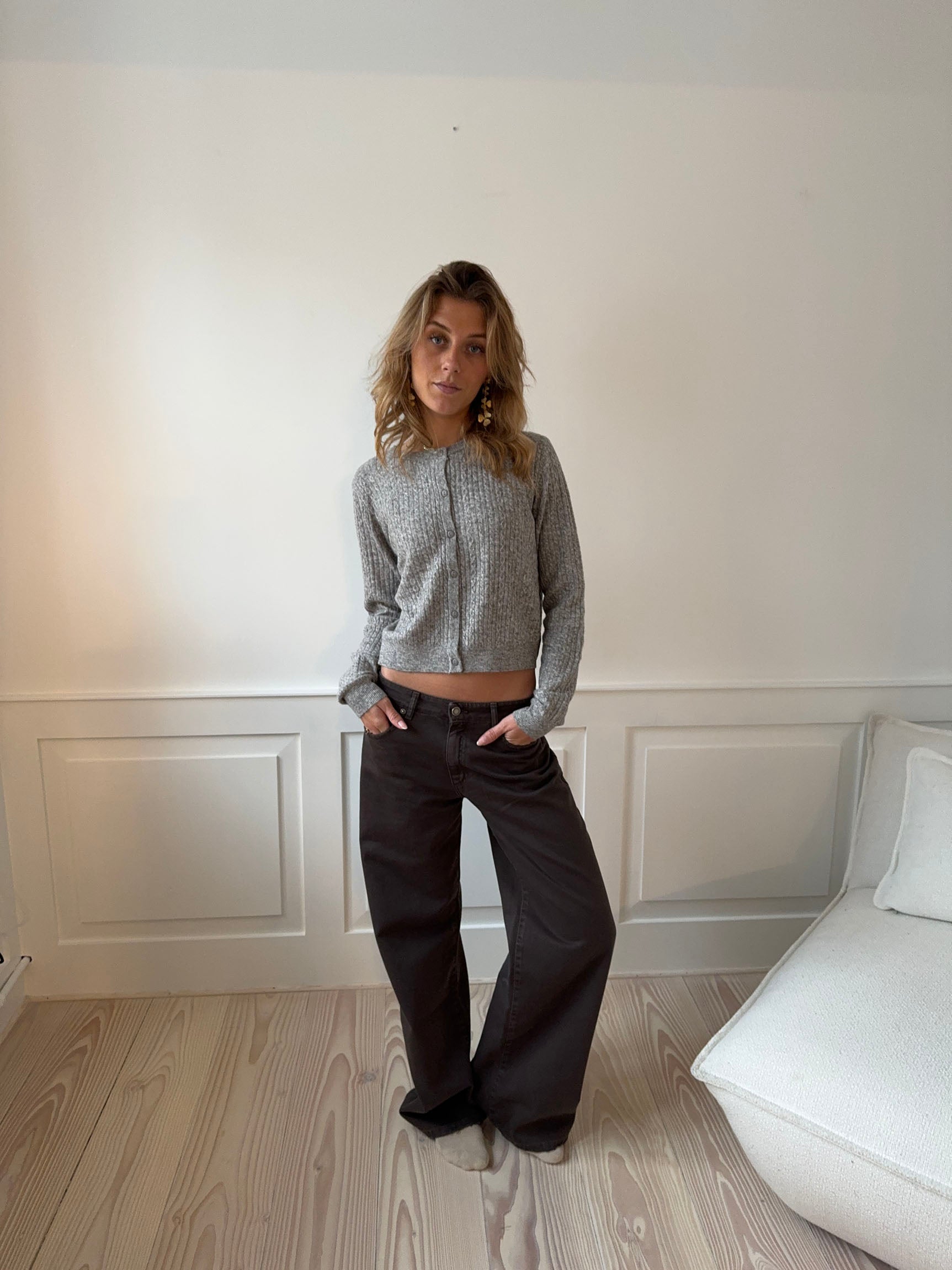 Shadow – Wide leg jeans i dyp brun