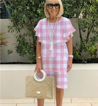 Stela | Grasiøs flytende kjole med volanger