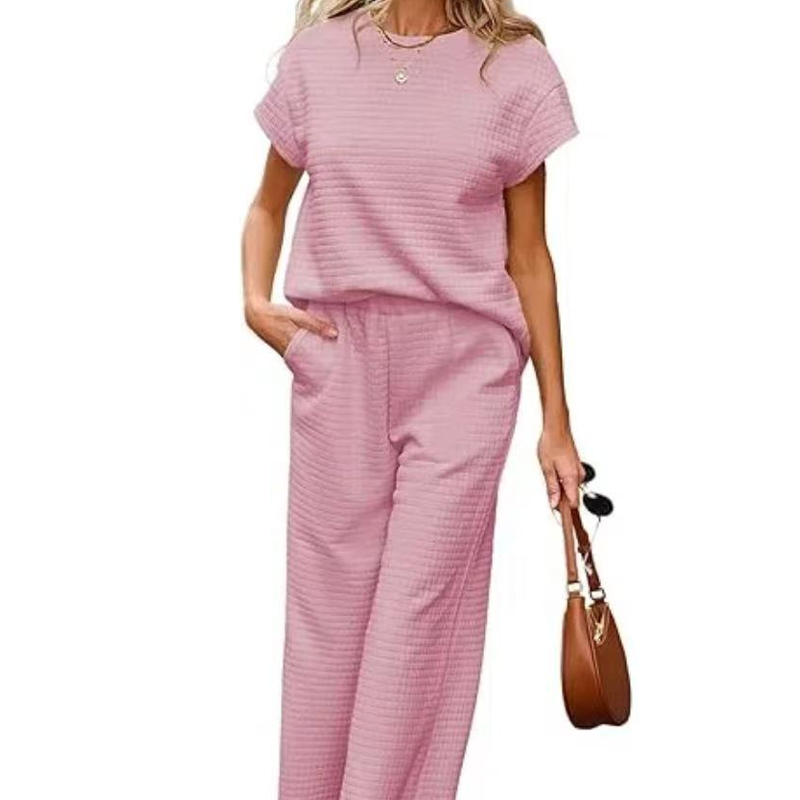 Corinne | Sett med myk genser og avslappede bukser